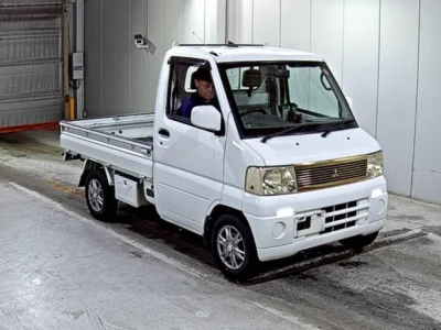 Mitsubishi Minicab Truck