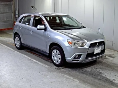 Mitsubishi RVR