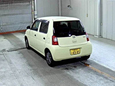 Daihatsu Esse