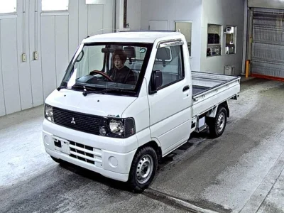 Mitsubishi Minicab Truck