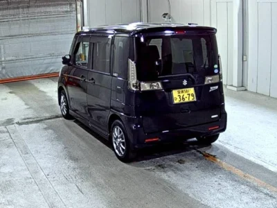 Suzuki Spacia
