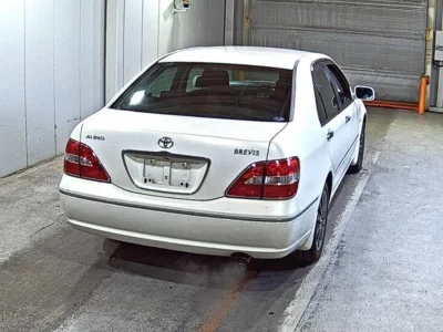 Toyota BREVIS