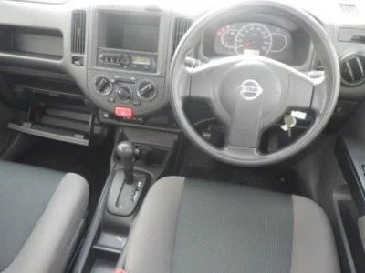 Nissan AD