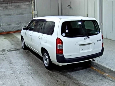 Toyota Succeed