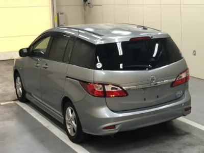 Nissan Lafesta