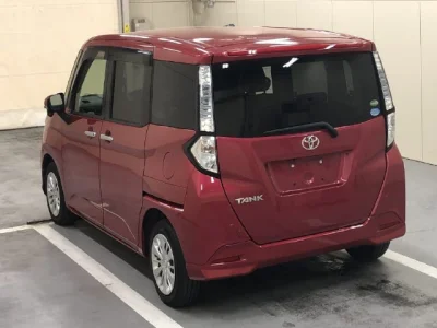 Toyota Tank