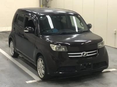 Toyota bB