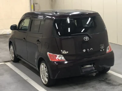 Toyota bB