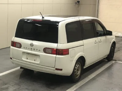 Nissan Lafesta