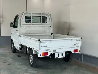 Mazda Scrum Truck