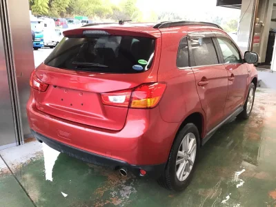 Mitsubishi RVR