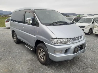 Mitsubishi DELICA