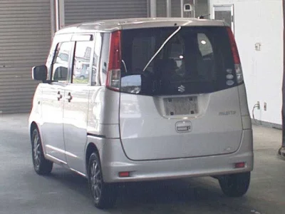 Suzuki Palette