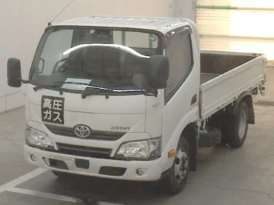 Toyota DYNA