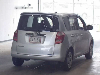 Toyota Ractis