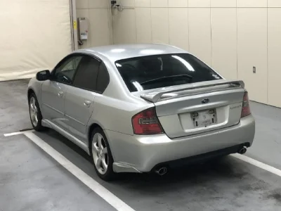 Subaru LEGACY B4