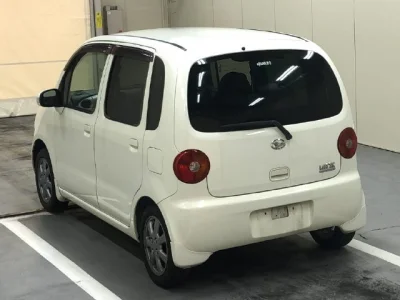 Daihatsu Move Latte