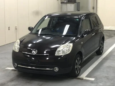 Mazda Verisa