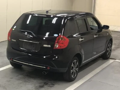 Mazda Verisa