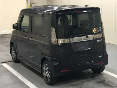 Suzuki Spacia