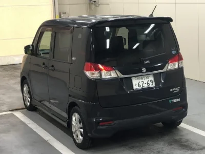 Suzuki Solio