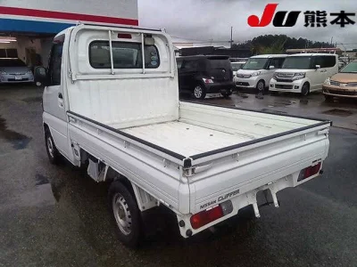 Nissan CLIPPER TRUCK