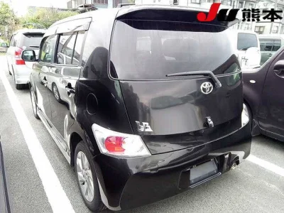 Toyota bB