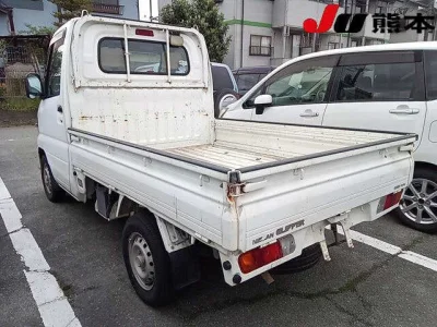 Nissan CLIPPER TRUCK