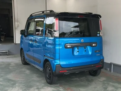 Suzuki Spacia Gear