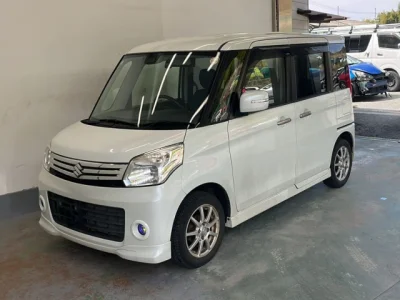 Suzuki Spacia