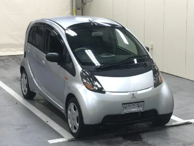 Mitsubishi I