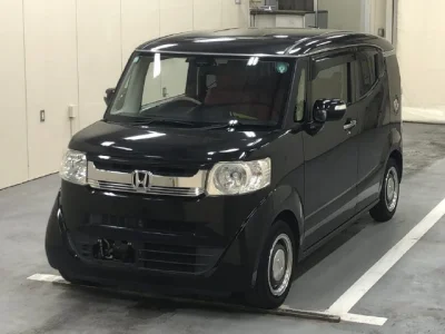 Honda N-Box Slash