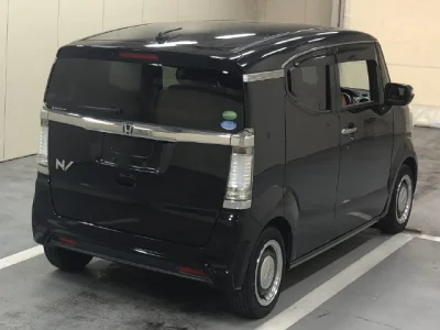 Honda N-Box Slash