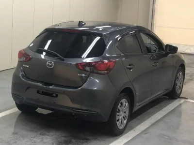 Mazda Mazda2