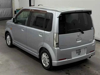 Nissan Otti
