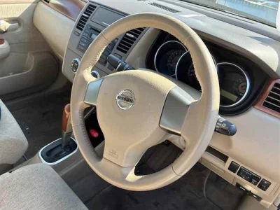 Nissan Tiida Latio