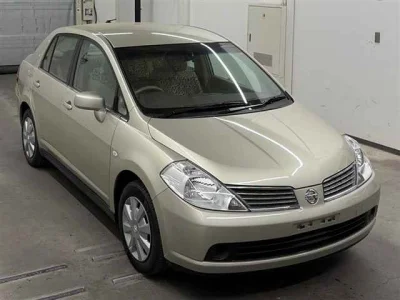 Nissan Tiida Latio