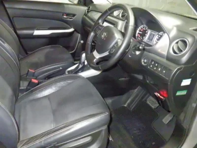 Suzuki Escudo