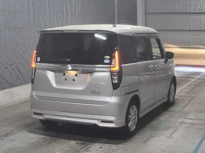 Suzuki Solio