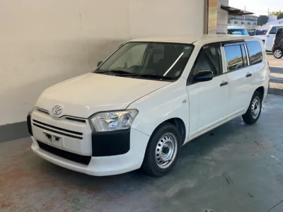 Toyota SUCCEED