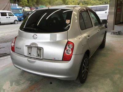 Nissan March