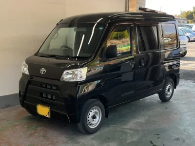 Toyota Pixis Van