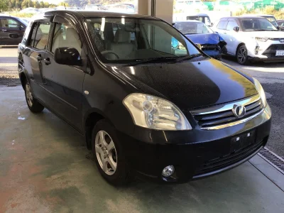 Toyota RAUM
