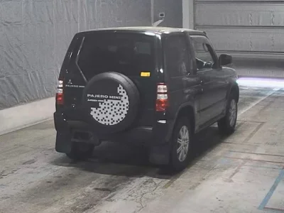 Mitsubishi Pajero Mini