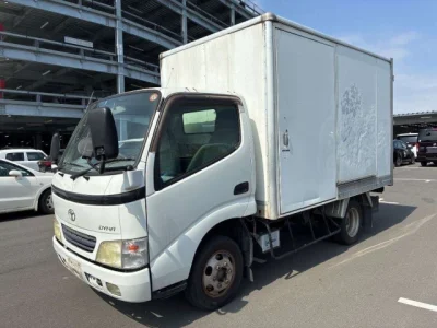 Toyota DYNA