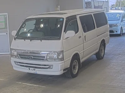 Toyota HiAce Van