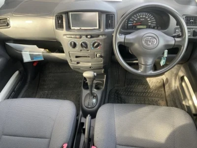 Toyota Succeed