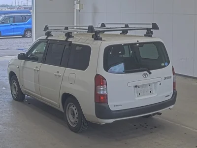 Toyota Succeed