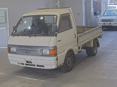 Nissan Vanette Truck