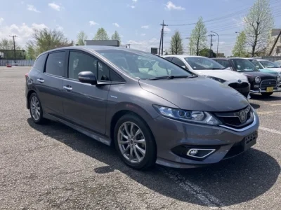 Honda Jade